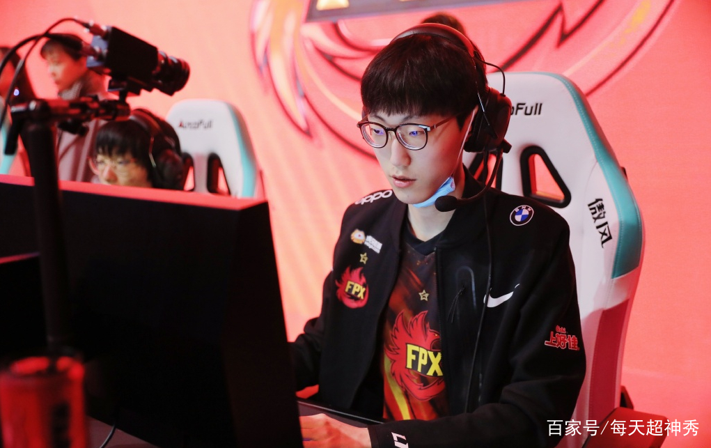 开元棋牌-战火硝烟燃尽，谁能主宰比赛场上？(countingstars燃尽小曲)